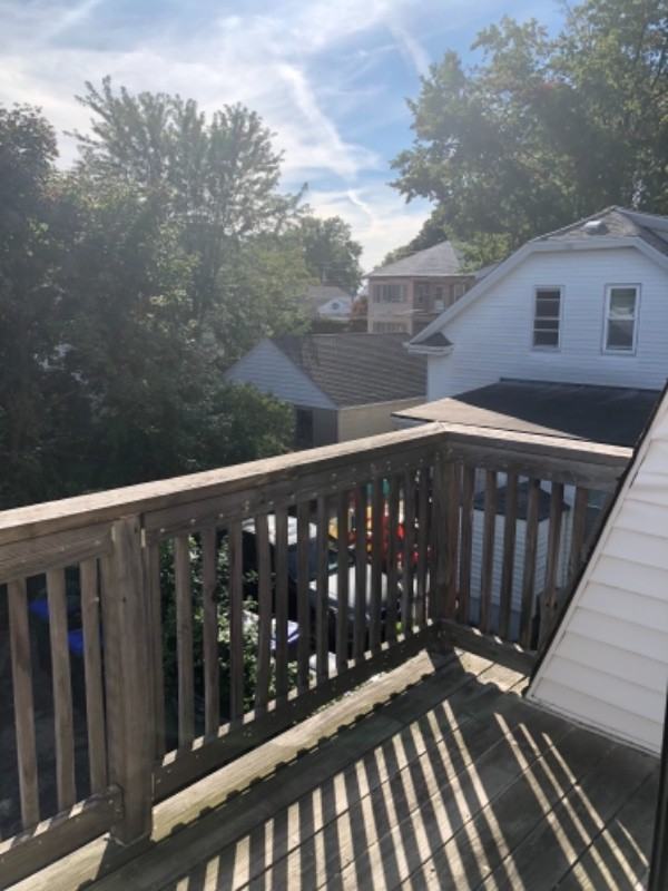 690 Admiral St #3F - Photo 3 of 12