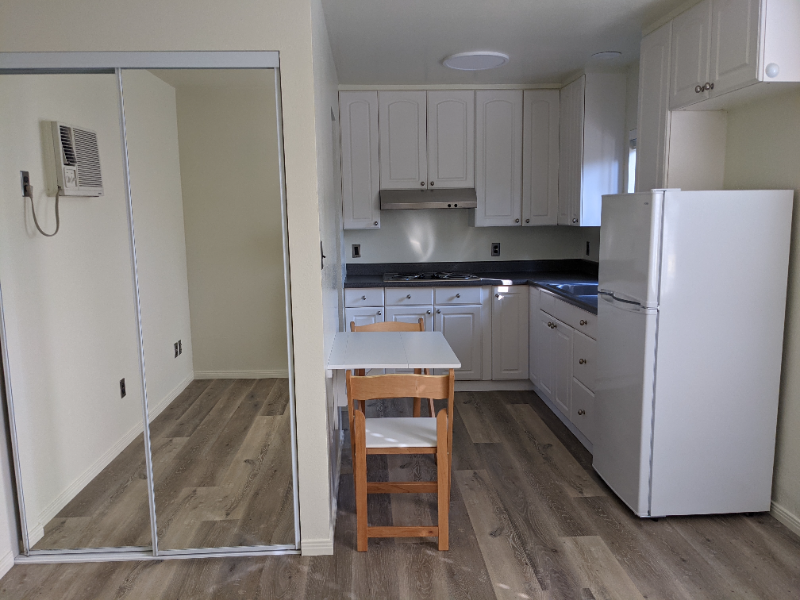 620 Hazel St #A - Photo 2 of 11