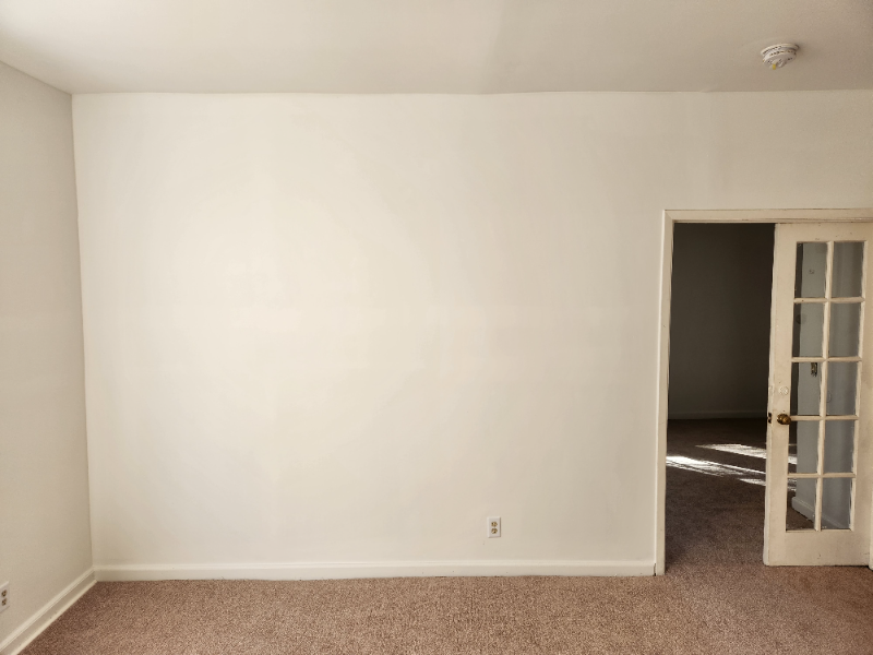 825 Russell Ave N #1 - Photo 6 of 10