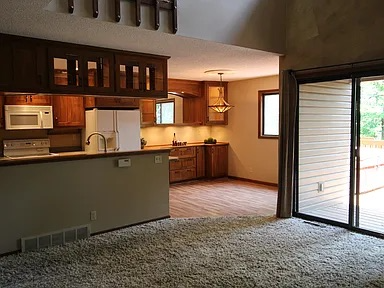 4412 Lorcardo Dr Ne - Photo 4 of 23