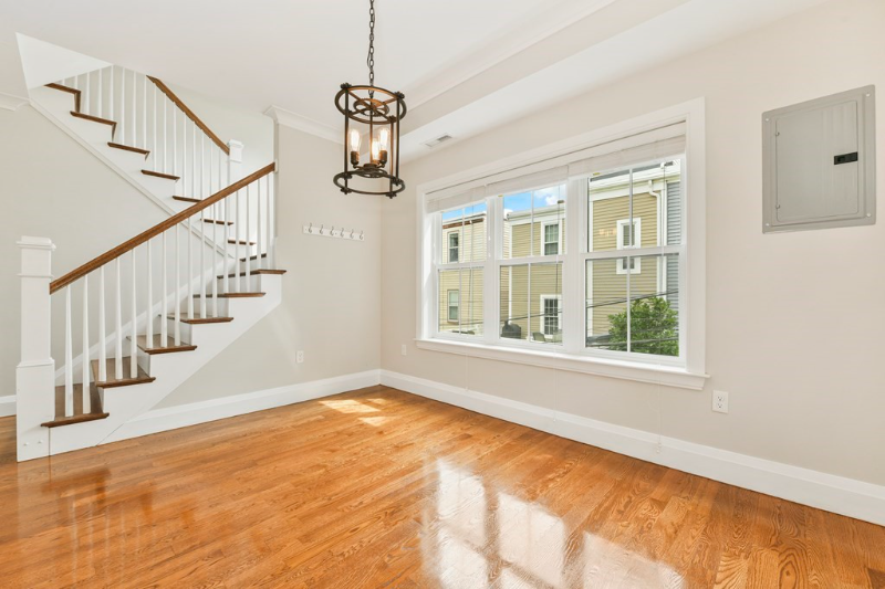 1514 Columbia Rd #2 - Photo 3 of 18