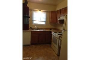 3162 Tarwater Ave - Photo 3 of 4