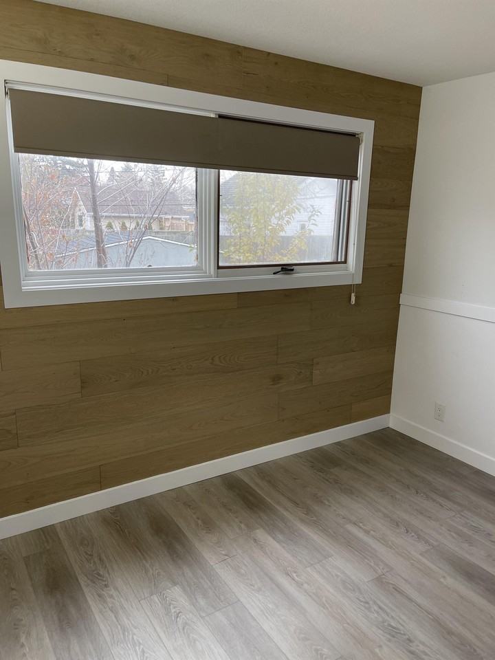 1018 Main St #2 - Photo 6 of 11