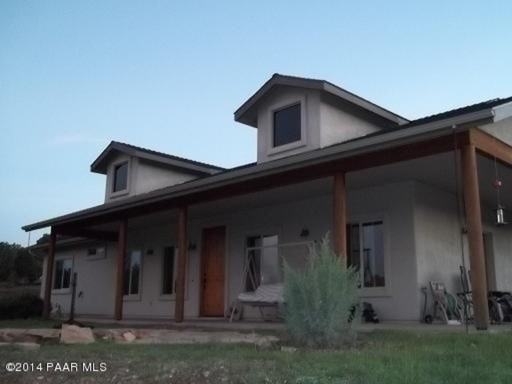 5050 Dingo Ln - Photo 3 of 24