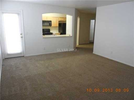 9210 Hollander Ave - Photo 3 of 19