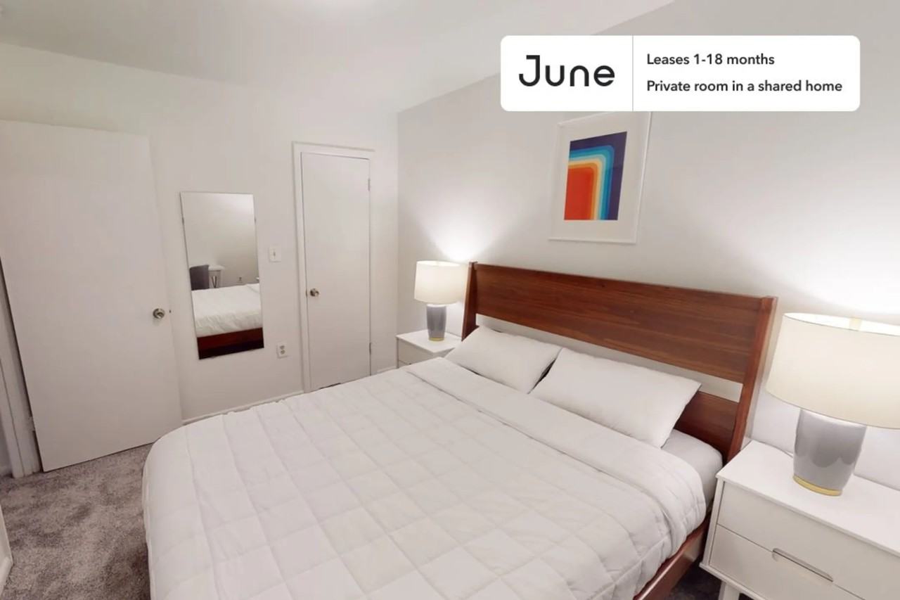 Room for rent. 1354 South Street NorthWest - Photo 3 of 19