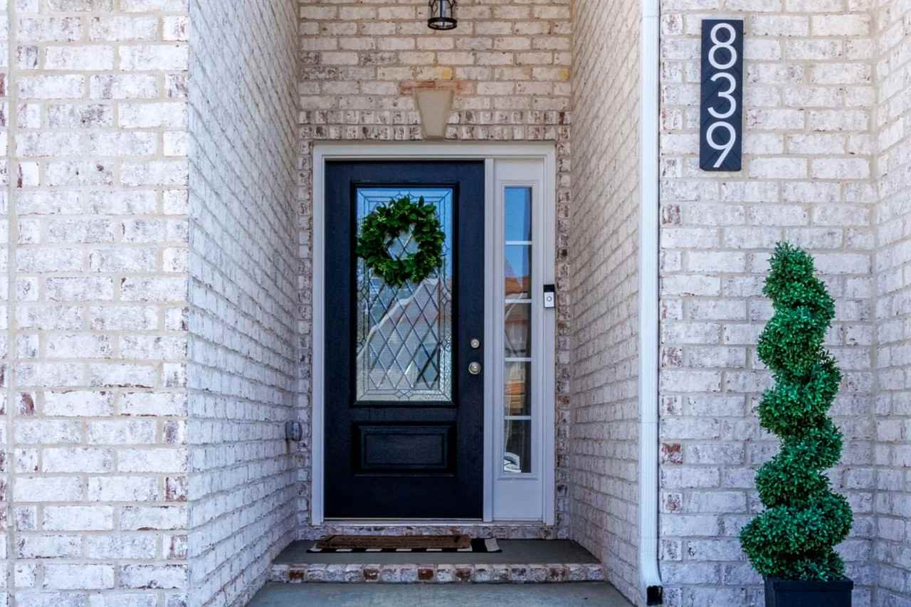 839 Jersey Dr - Photo 2 of 25