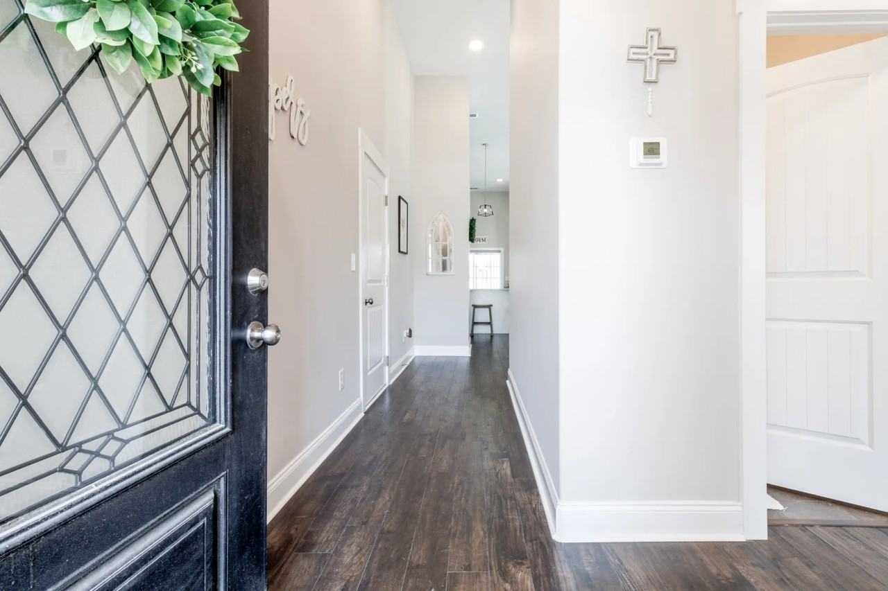 839 Jersey Dr - Photo 3 of 25