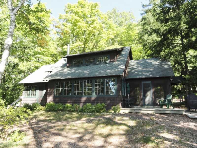 9025 Gilbert Trail - Photo 2 of 29