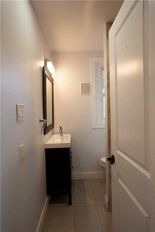 10 Cedar Avenue #2 - Photo 3 of 15