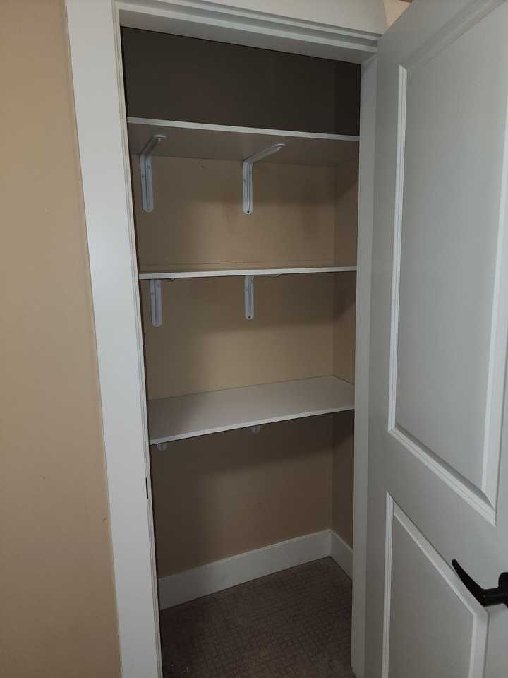 7054 144B Street - Photo 2 of 9