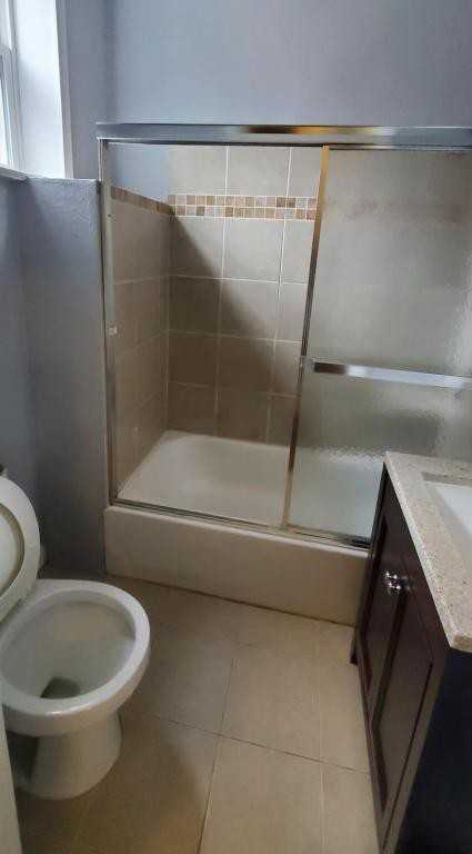 4135 S Compton Ave - Photo 2 of 27