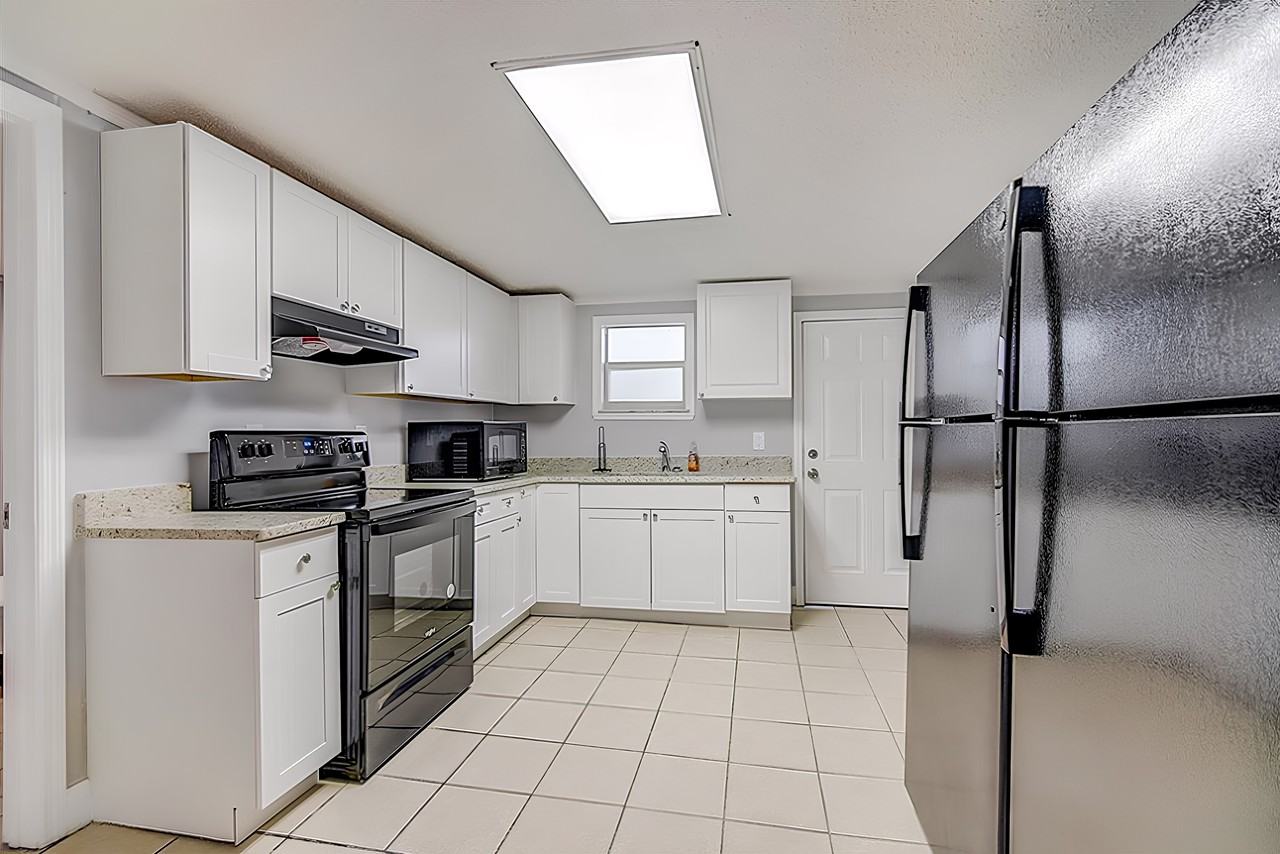 Cord St - Photo 5 of 10