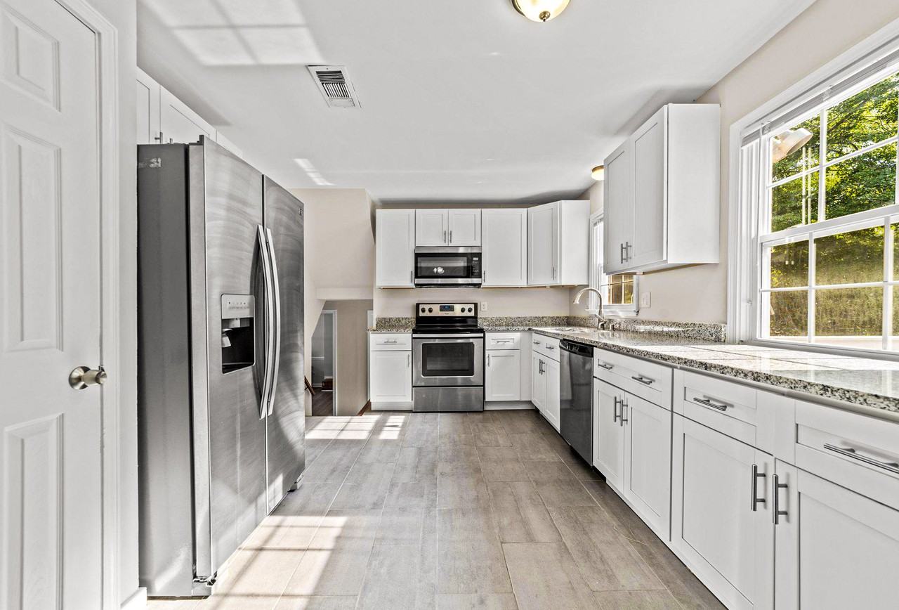 Arrington Rd - Photo 2 of 7