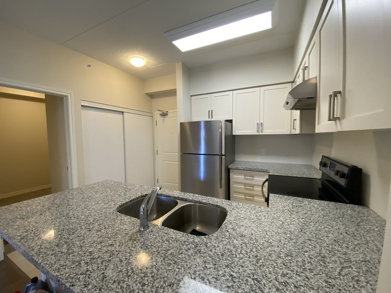 1077 Gordon Street #107 - Photo 3 of 10