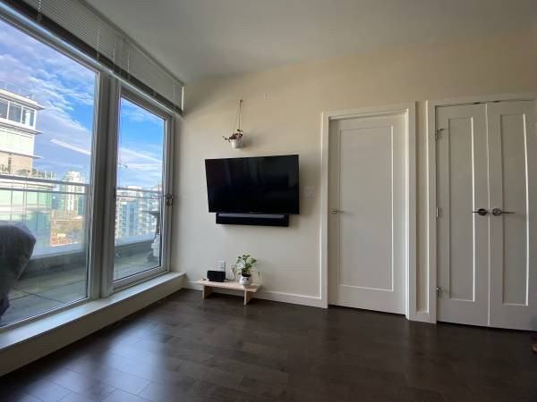 11 W 2nd Ave - Photo 3 of 12