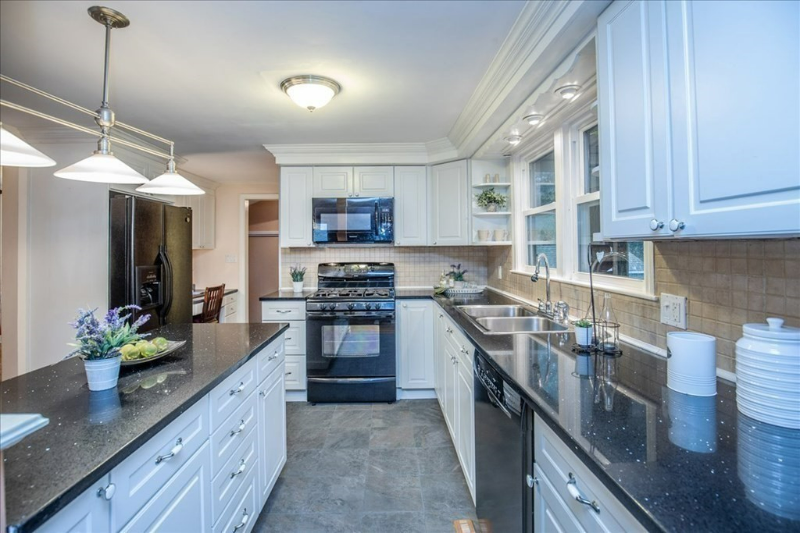 13 Alcine Ln - Photo 3 of 12