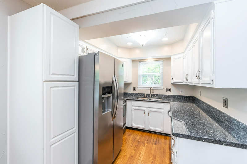 1773 Brynell Dr - Photo 3 of 7