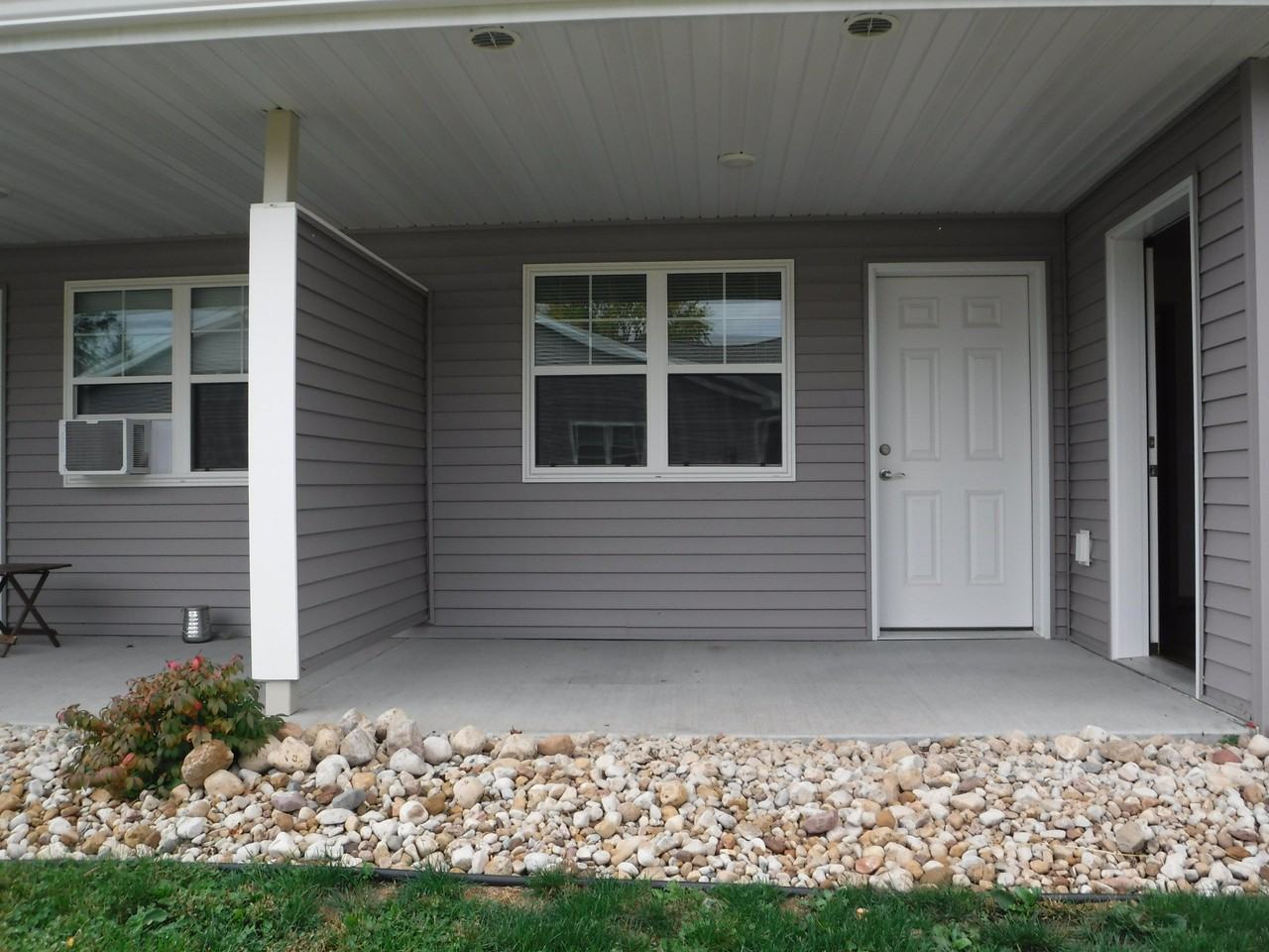 121 Young St #121 - Photo 2 of 14