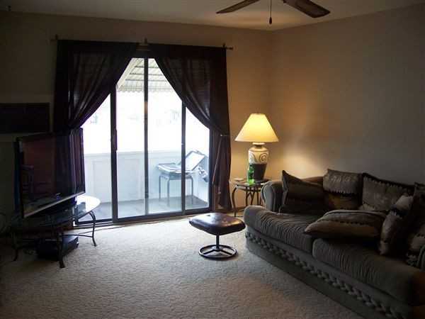 5370 36th Ave - Photo 2 of 6