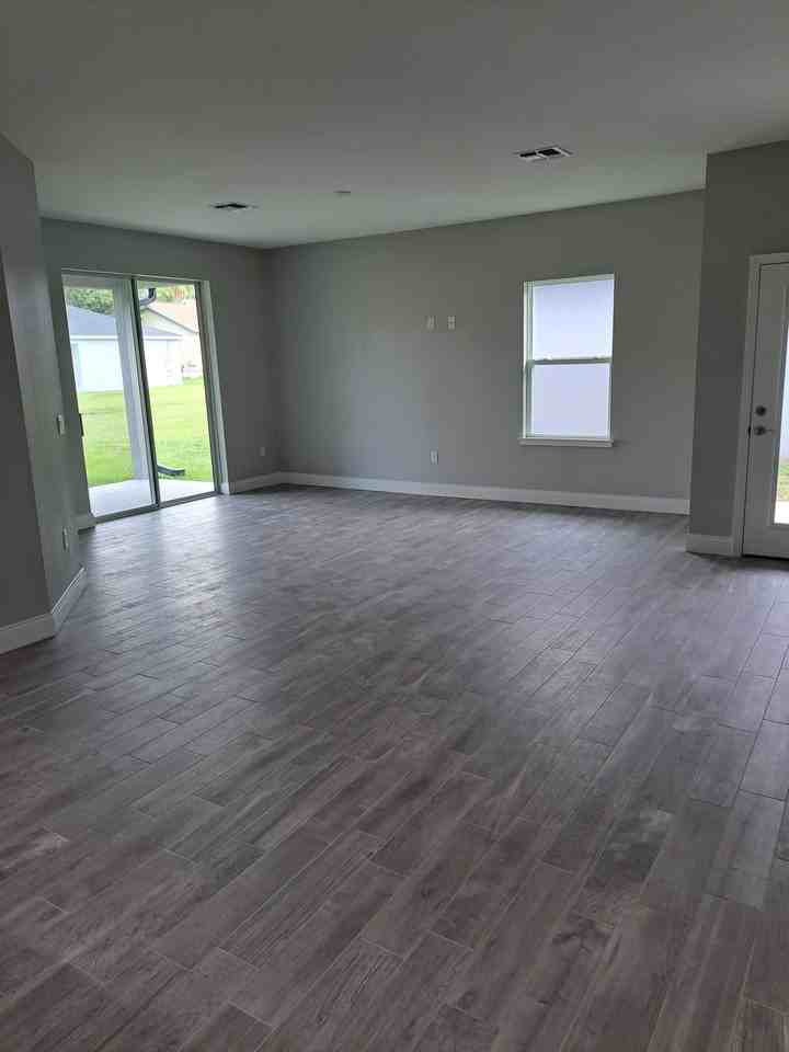 20629 Majestic St - Photo 2 of 17