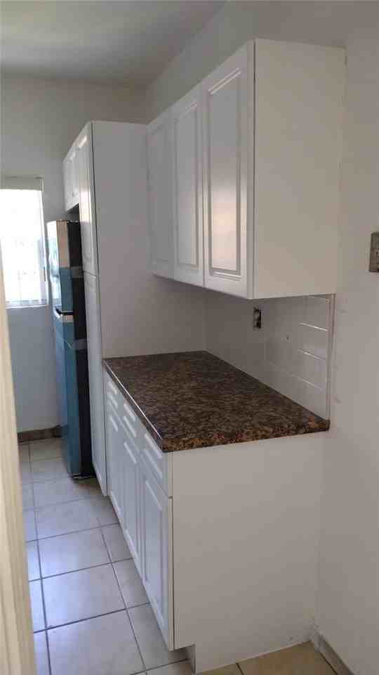 1745 Sw 17th St #1745 - Photo 2 of 8