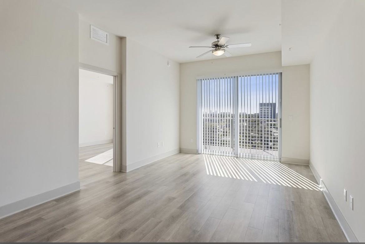 601 N Federal Hwy #401 - Photo 3 of 10