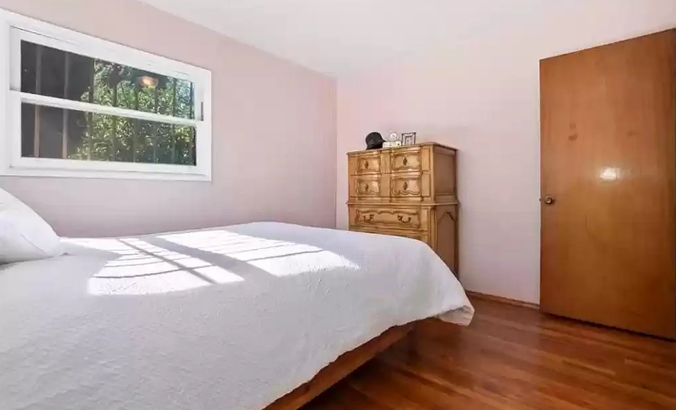 28 Lytle St - Photo 3 of 11