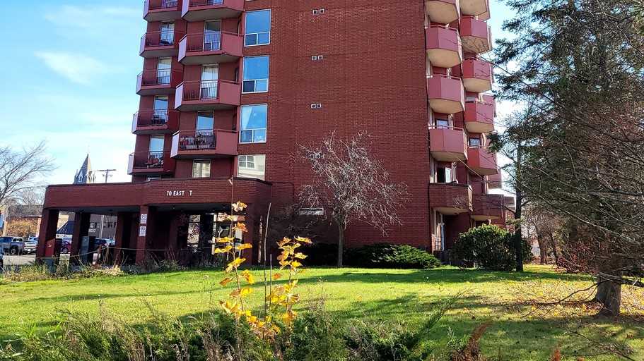 70 East St - Photo 2 of 7