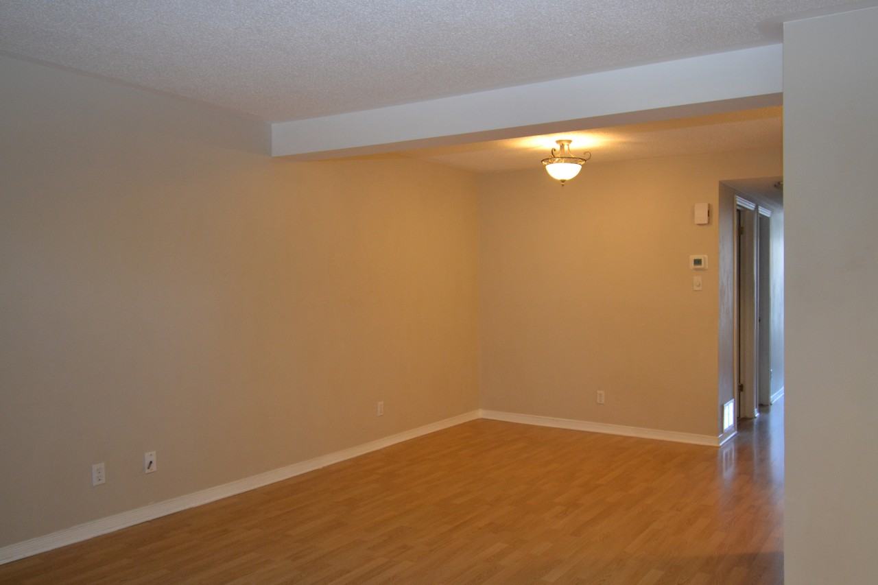 1666 Locksley Lane - Photo 3 of 10