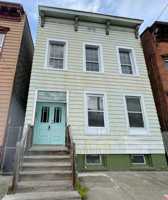 featured image of 669 Clinton Ave #1stFL