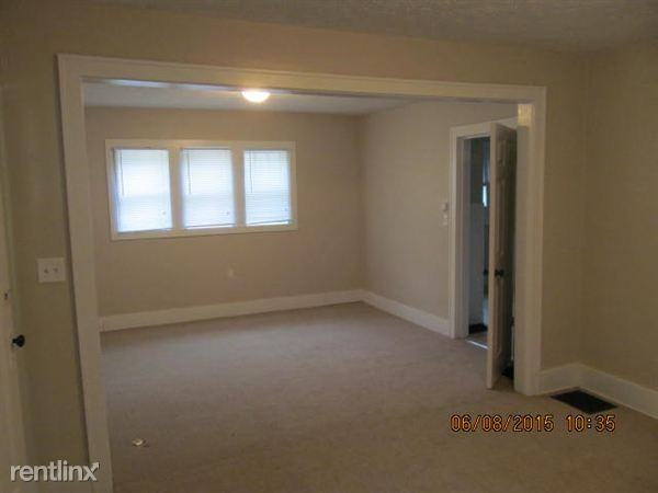 840 Dorchester Ave SW - Photo 2 of 7