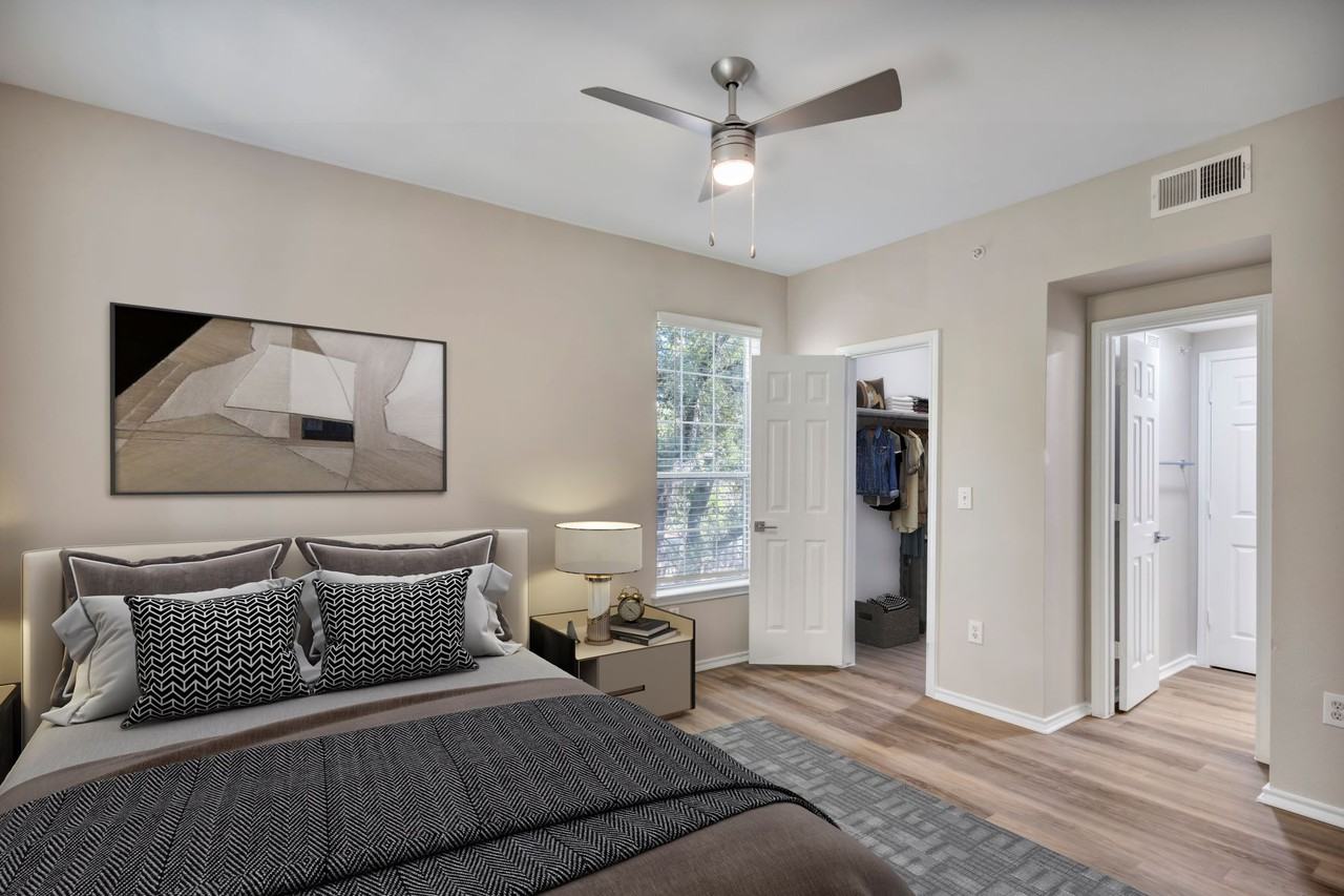 The Lodge at Lakeline Village - Photo 7 of 35