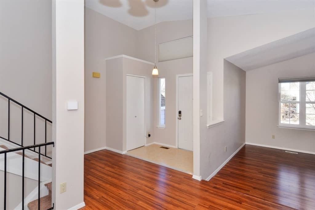 664 S Jasper St - Photo 2 of 21