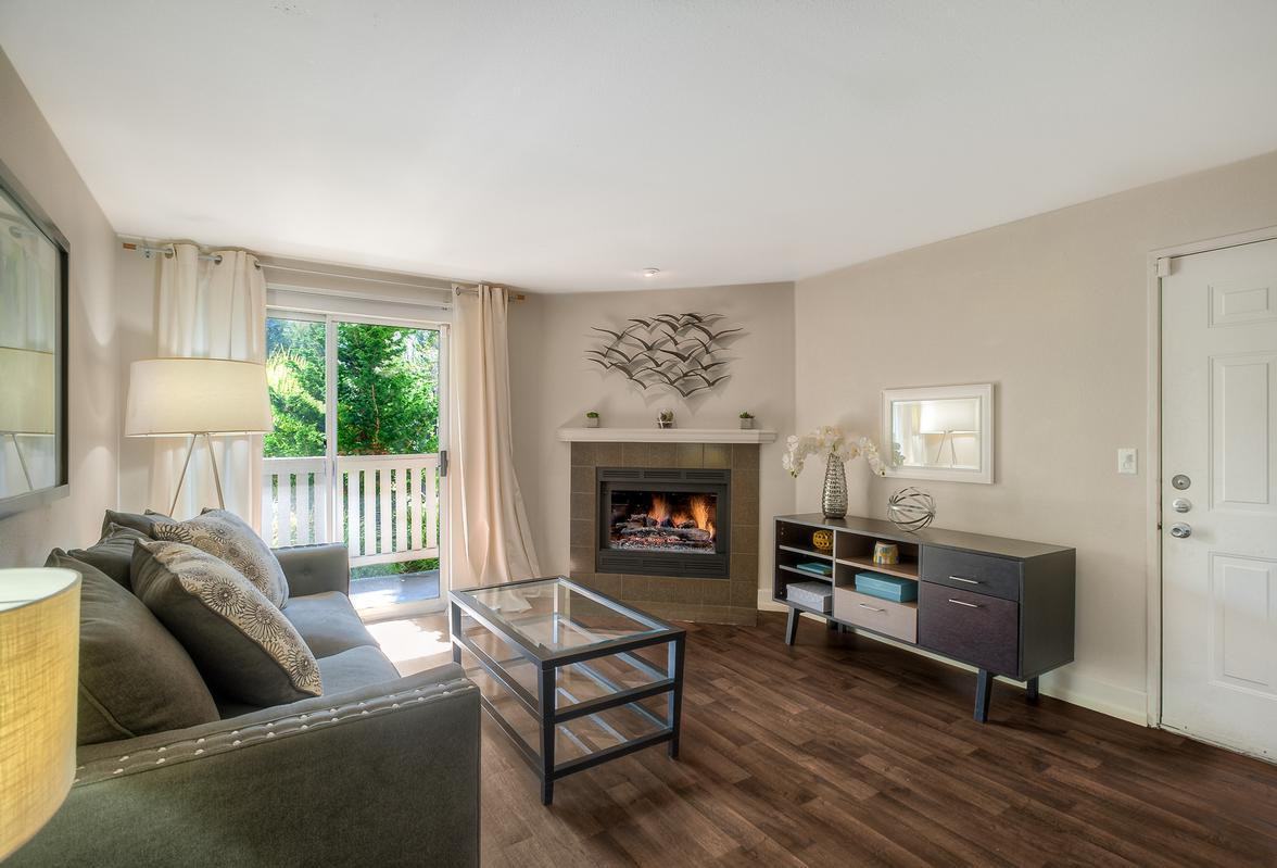 7311 Coal Creek Pkwy Se - Photo 7 of 20