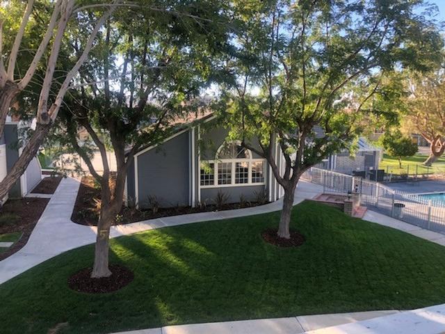 250 E Avenue R - Photo 6 of 7