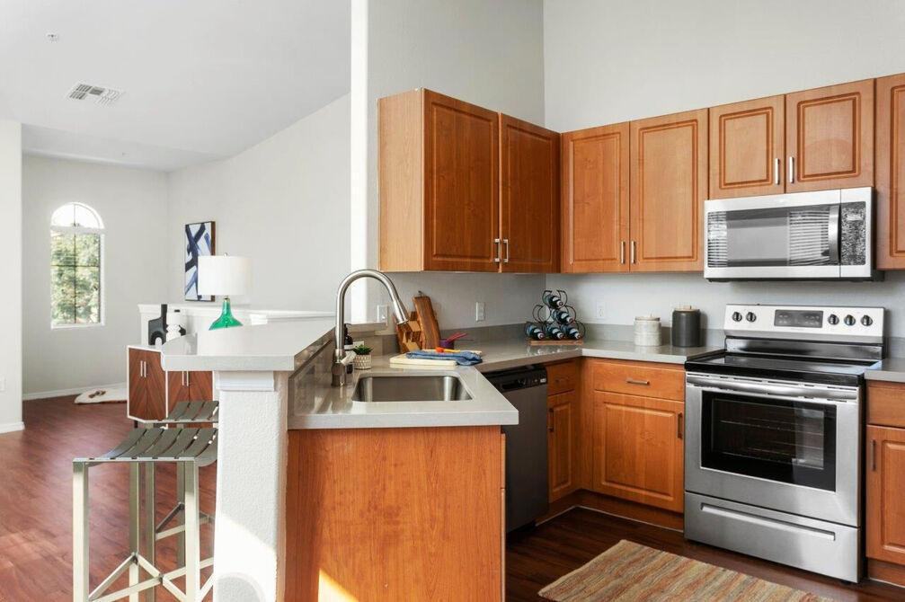 647 W Baseline Rd - Photo 2 of 7