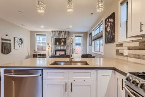featured image of 1261 N Perry St #1