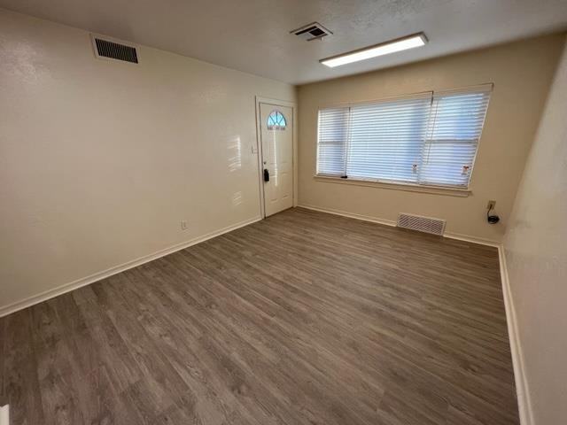 2919 Nw Euclid Ave #1 - Photo 2 of 10