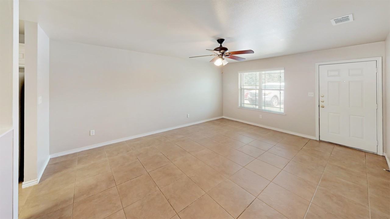 9904 Riskys Ranch Dr #9904 - Photo 7 of 22