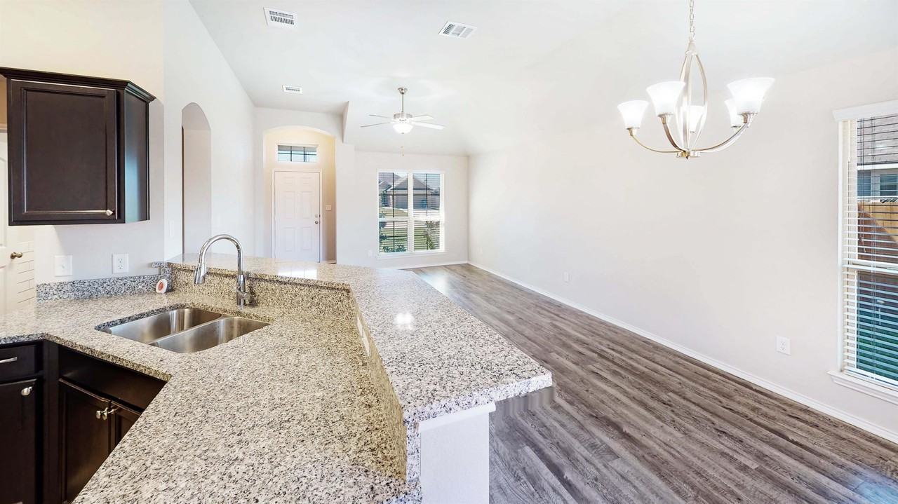 812 Mockingbird St #1 - Photo 2 of 13