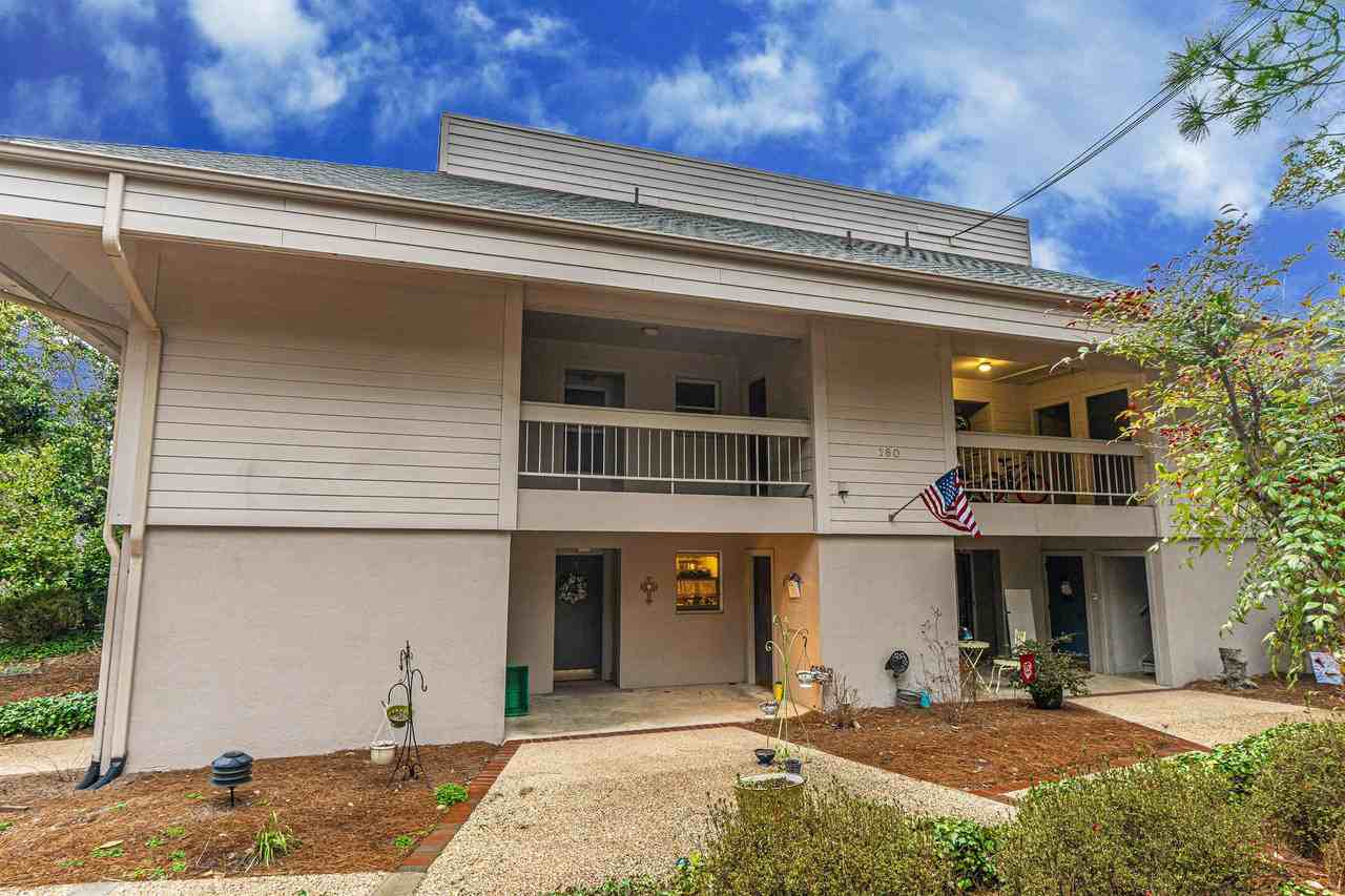 160 S May St #1 - Photo 2 of 28