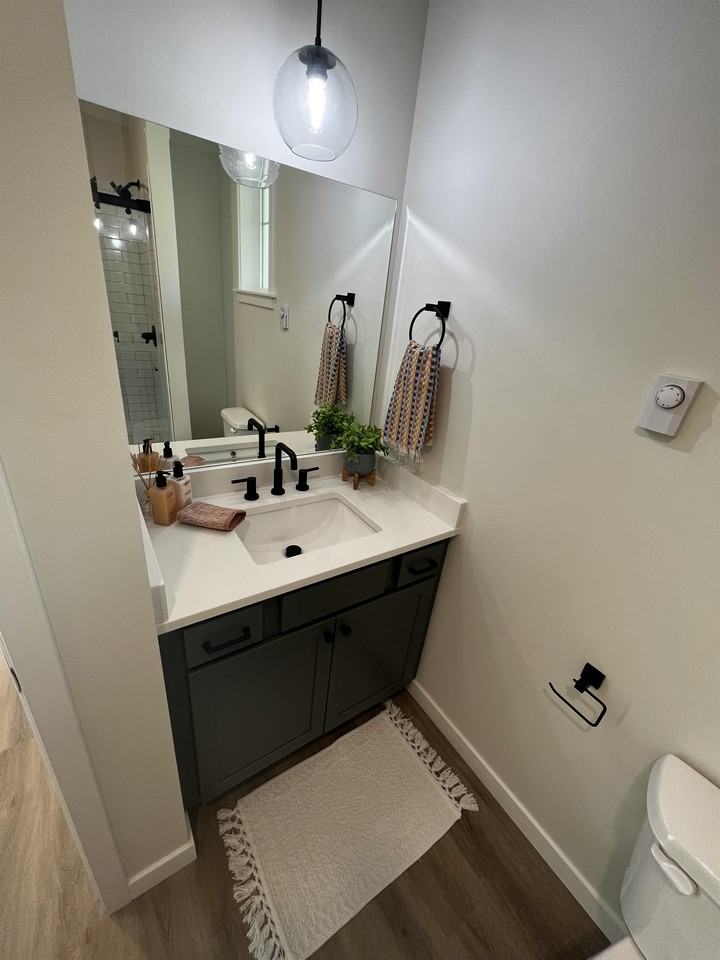 3228 E Sunset Dr #1 - Photo 6 of 17