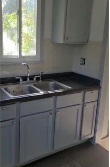 4845 University Pl - Photo 3 of 3