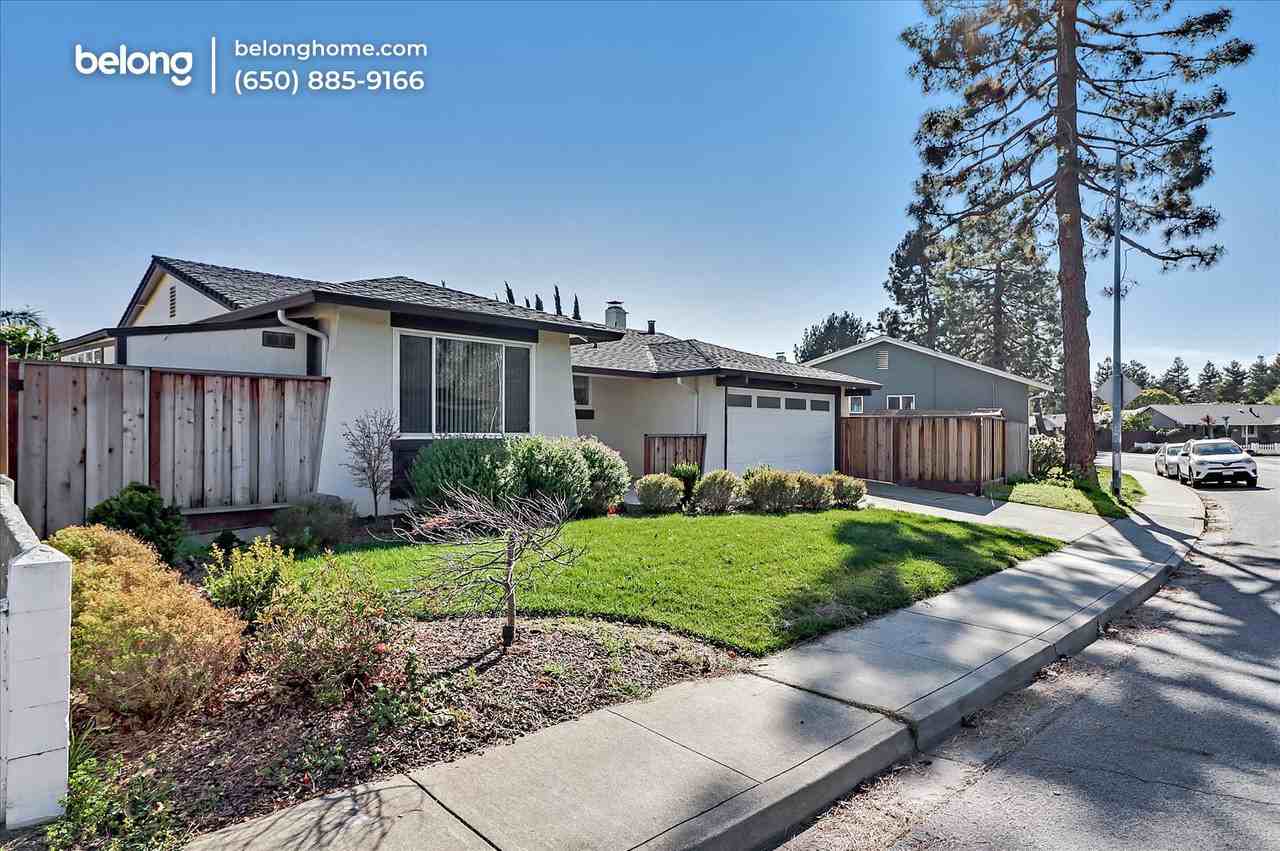 3576 Darwin Drive - Photo 2 of 42