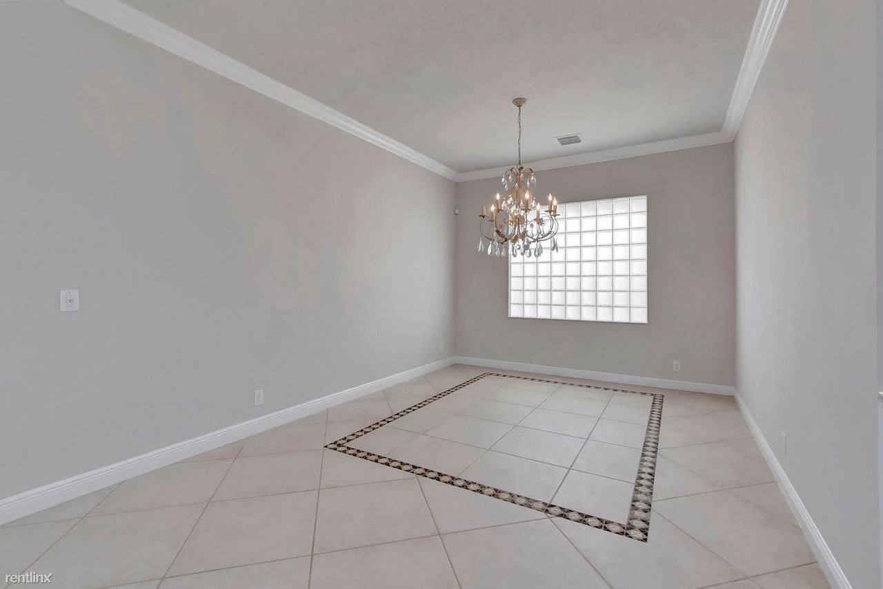 8090 Valhalla Dr - Photo 3 of 12