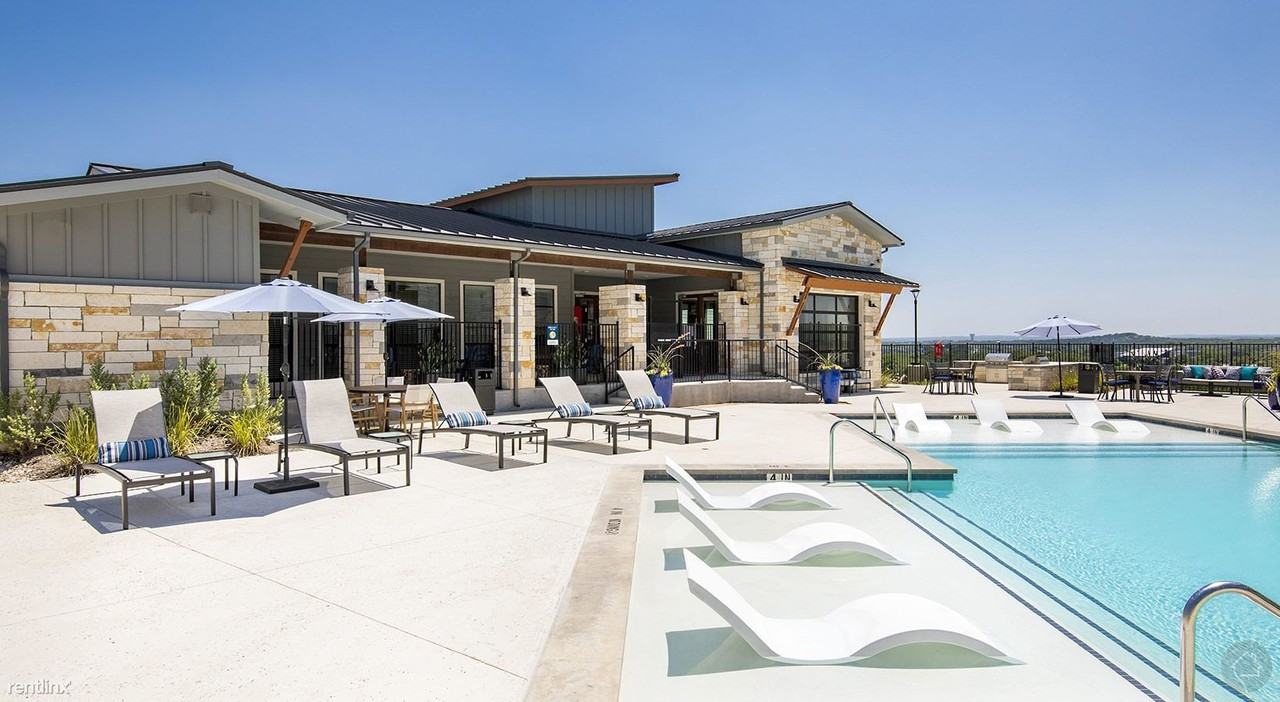 2250 E Highway 290 - Photo 3 of 29