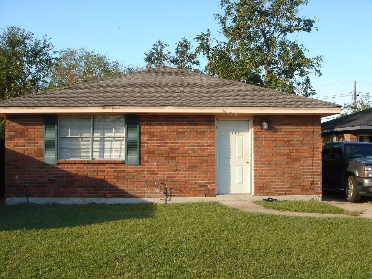 224-26 Duke Drive - Photo 2 of 9