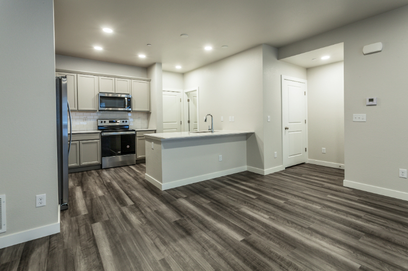 2920 Barnstormer St #2 - Photo 5 of 38