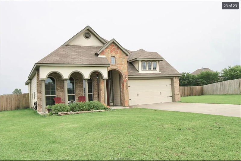 208 Pebble Ct - Photo 2 of 19